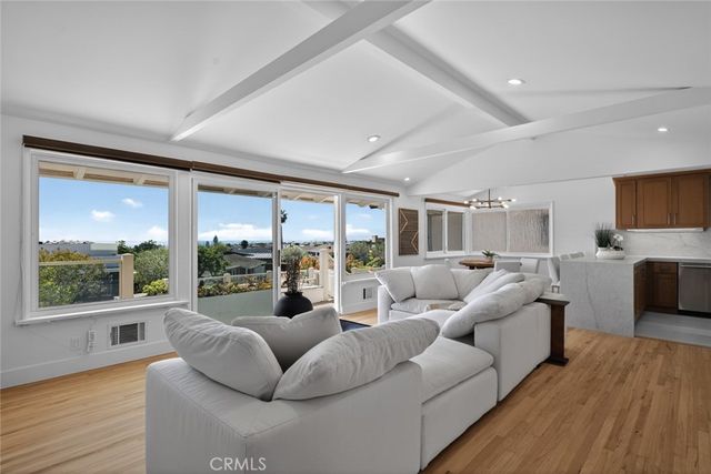 428 Cabrillo, Corona Del Mar, CA 92625