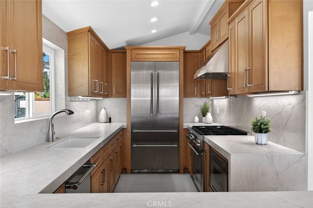 428 Cabrillo, Corona Del Mar, CA 92625