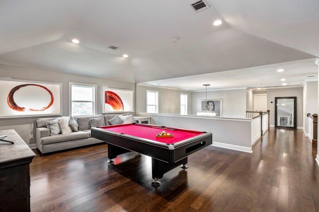 3709 Ella Boulevard, Houston, TX 77018