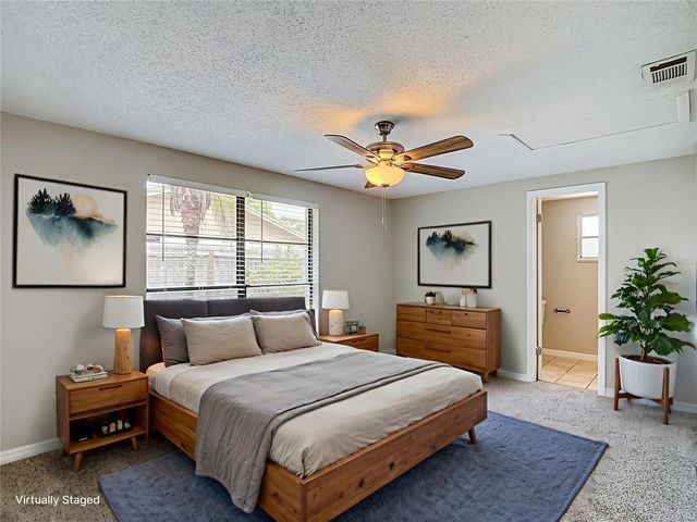 6701 VILLAGE GROVE COURT, Tampa, FL 33615