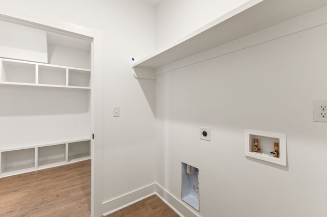 1019 Walnut Grove Road, Dickson, TN 37055