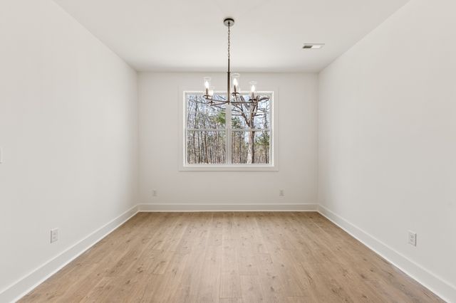 1019 Walnut Grove Road, Dickson, TN 37055