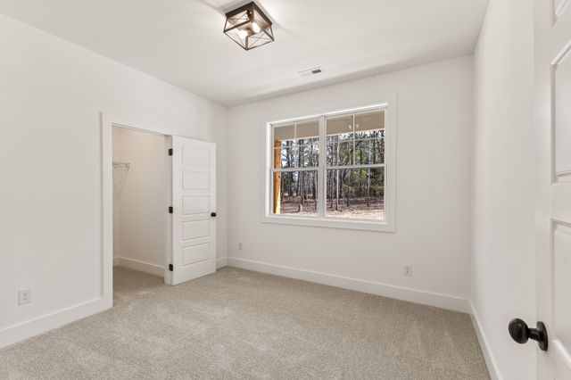 1019 Walnut Grove Road, Dickson, TN 37055