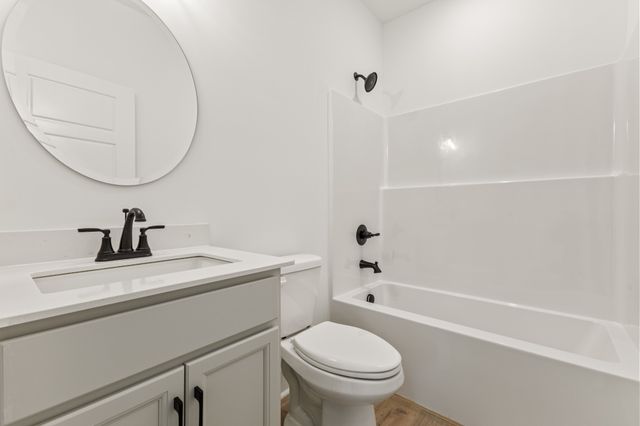 1019 Walnut Grove Road, Dickson, TN 37055