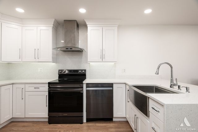 2 Stuart On Oxford Street, Rolling Meadows, IL 60008