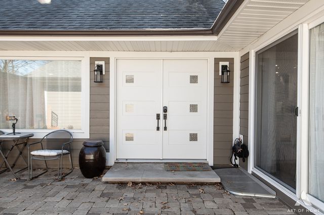 2 Stuart On Oxford Street, Rolling Meadows, IL 60008