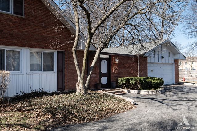 2 Stuart On Oxford Street, Rolling Meadows, IL 60008