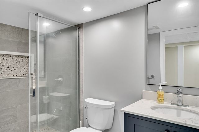 7 Liana, Woburn, MA 01801