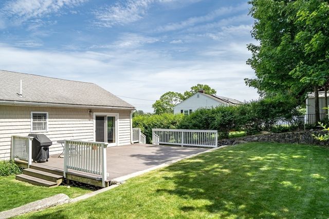 7 Liana, Woburn, MA 01801