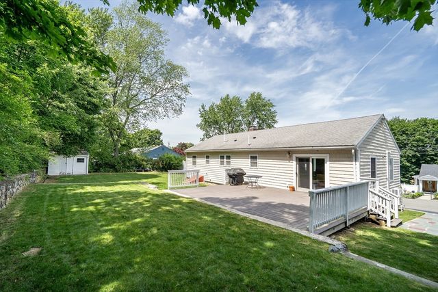 7 Liana, Woburn, MA 01801