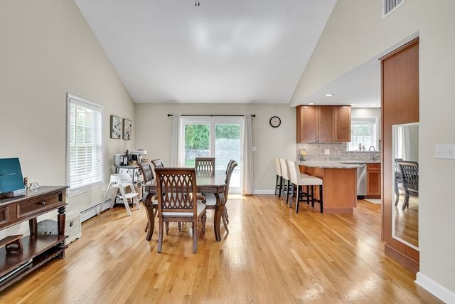 7 Liana, Woburn, MA 01801