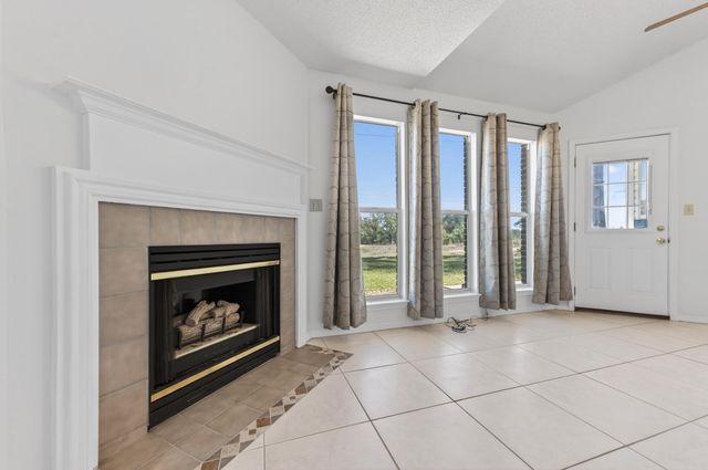 4571 Top Flight Drive, Crestview, FL 32539