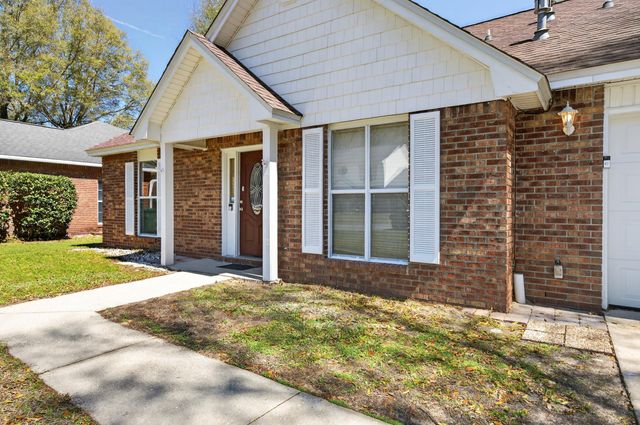 4571 Top Flight Drive, Crestview, FL 32539