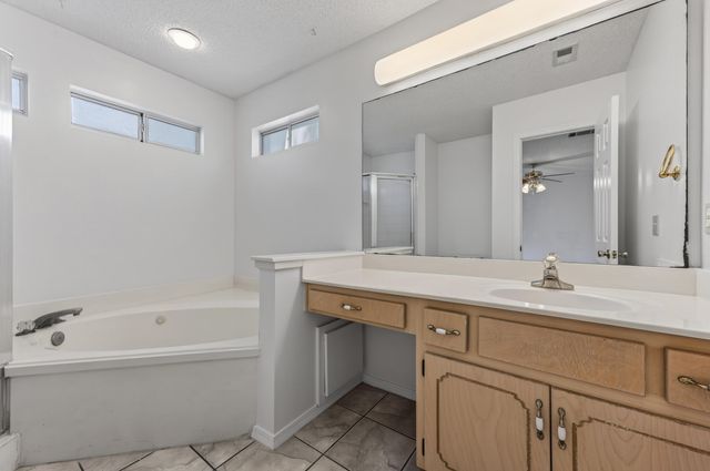 4571 Top Flight Drive, Crestview, FL 32539