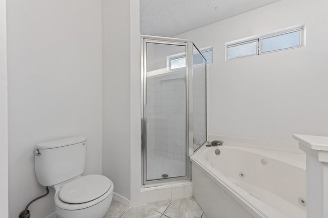 4571 Top Flight Drive, Crestview, FL 32539