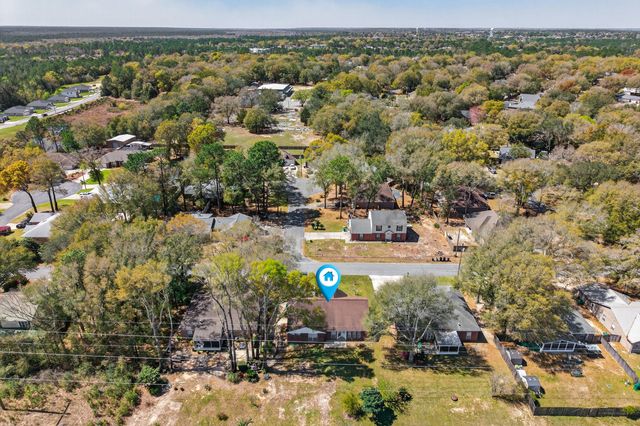 4571 Top Flight Drive, Crestview, FL 32539