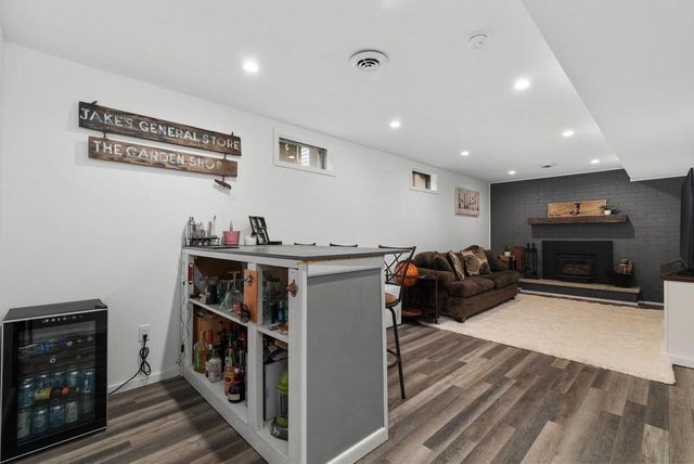7791 N Honeysuckle Lane, Edgerton, WI 53534
