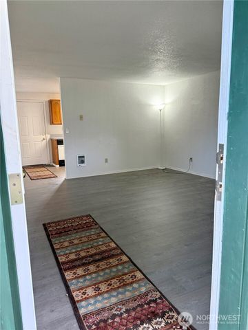 912 Marion Street, Centralia, WA 98531