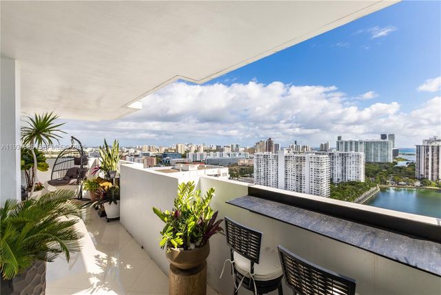 2750 NE 183rd St 2710, Aventura, FL 33160