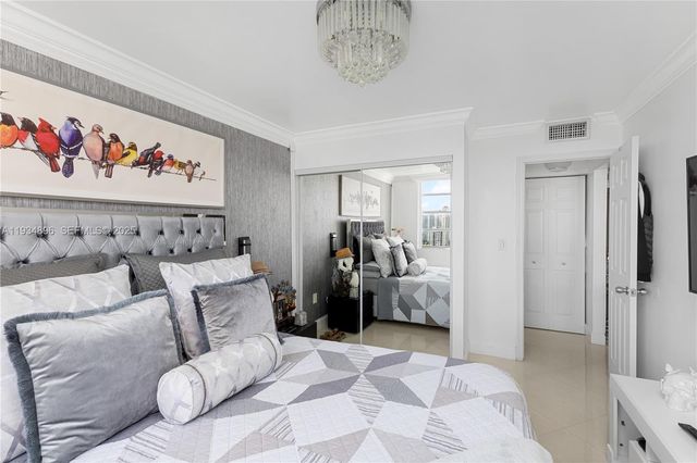 2750 NE 183rd St 2710, Aventura, FL 33160