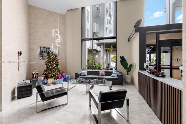 2750 NE 183rd St 2710, Aventura, FL 33160