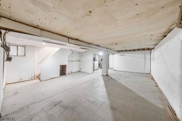 41 New St, Jersey City, NJ 07305