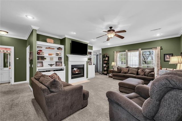 505 Elk Drive, Elm Springs, AR 72762