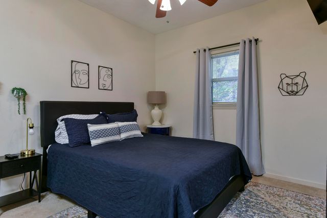 131 Oak Lane, Branson West, MO 65737