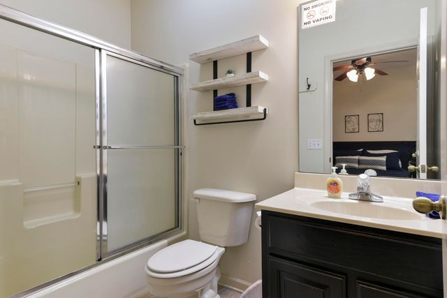 131 Oak Lane, Branson West, MO 65737