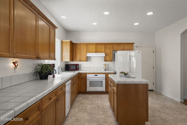 4791 W Creek Ridge Trail, Reno, NV 89519