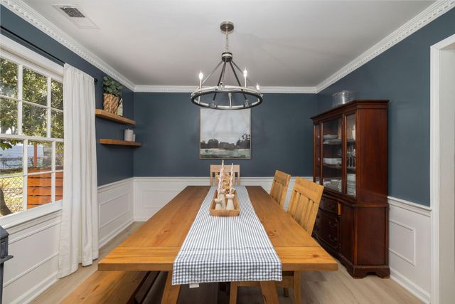 1045 Yeamans Hall Road, Hanahan, SC 29410