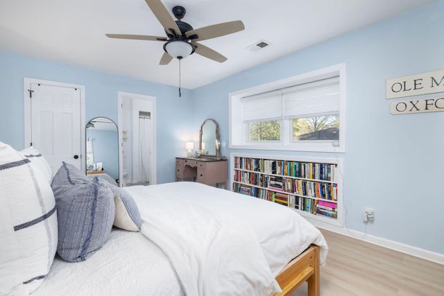 1045 Yeamans Hall Road, Hanahan, SC 29410