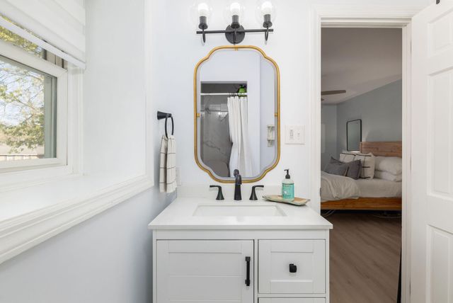 1045 Yeamans Hall Road, Hanahan, SC 29410