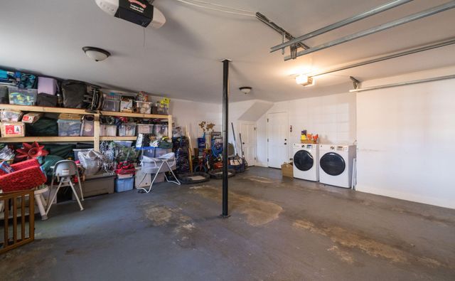 1045 Yeamans Hall Road, Hanahan, SC 29410