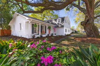 1045 Yeamans Hall Road, Hanahan, SC 29410