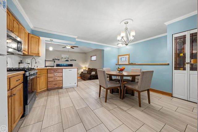 16243 Secretariat Avenue, Roseville, MI 48066