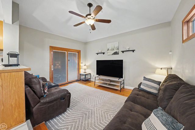 16243 Secretariat Avenue, Roseville, MI 48066