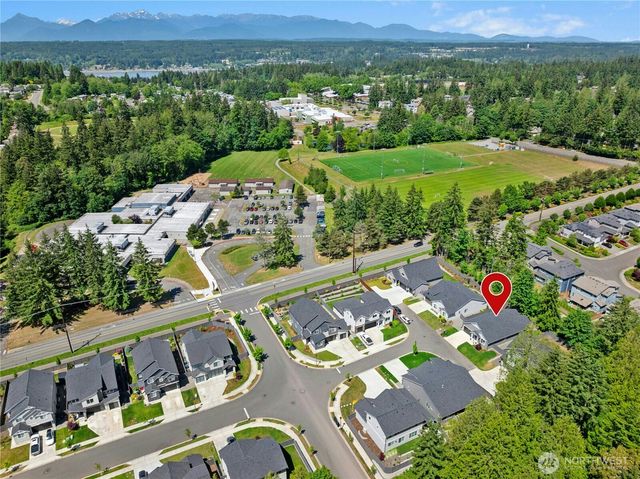 18599 Sawgrass Drive NE, Poulsbo, WA 98370