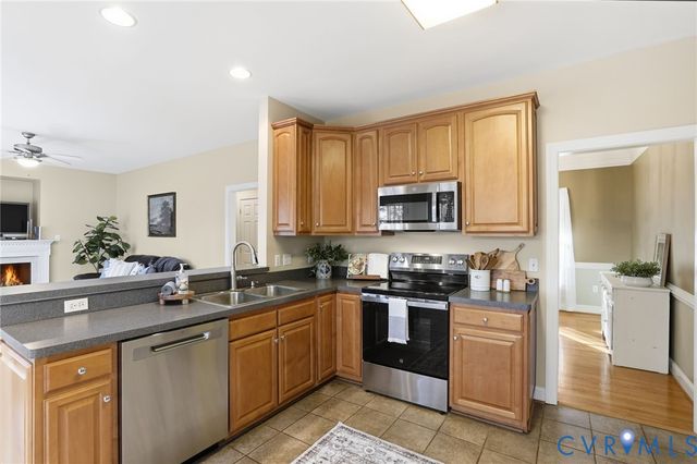 17192 Katy Ln, Beaverdam, VA 23015