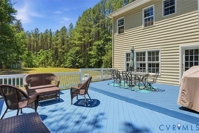 17192 Katy Ln, Beaverdam, VA 23015