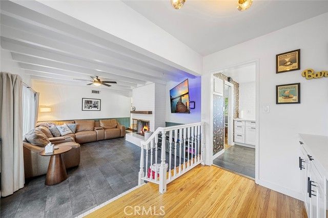 726 E Sierra Madre Avenue, Glendora, CA 91741