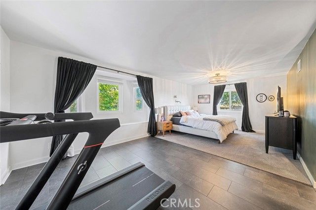 726 E Sierra Madre Avenue, Glendora, CA 91741