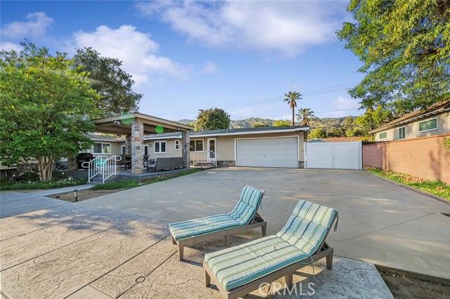 726 E Sierra Madre Avenue, Glendora, CA 91741