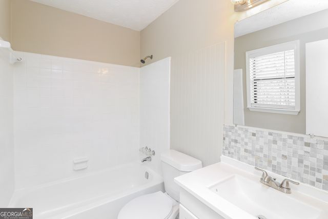 4933 Brookside Way, Duluth, GA 30096