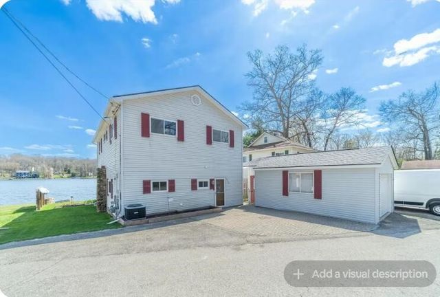 3070 Steeple Hill Road, White Lake, MI 48383
