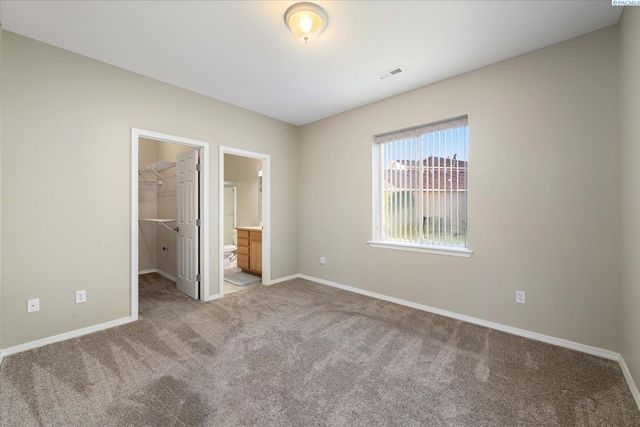 9911 Mia Lane, Pasco, WA 99301