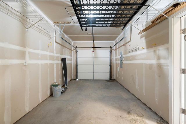 9911 Mia Lane, Pasco, WA 99301