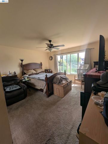 4044 Granada Dr, Pittsburg, CA 94565