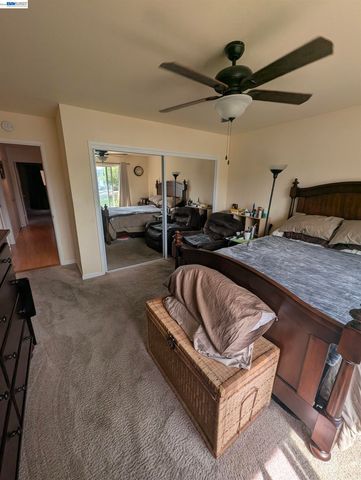 4044 Granada Dr, Pittsburg, CA 94565