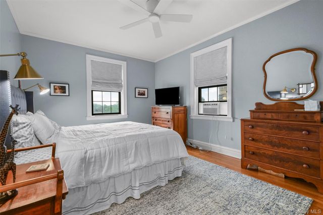 14 N Chatsworth Avenue 5J, Larchmont, NY 10538